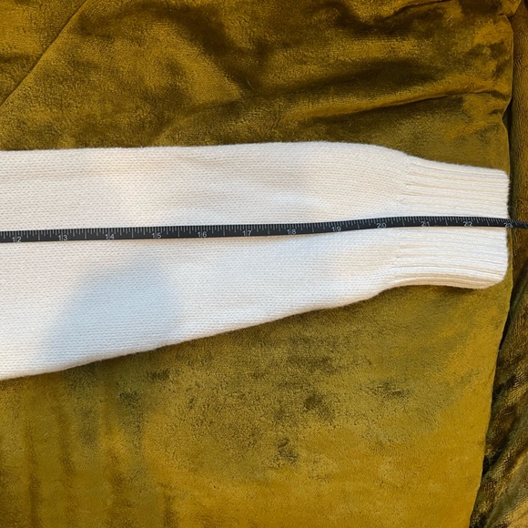 J. Crew Factory SZ M Red White and Blue Fair Isle Ski Sweater! - Picture 8 of 11